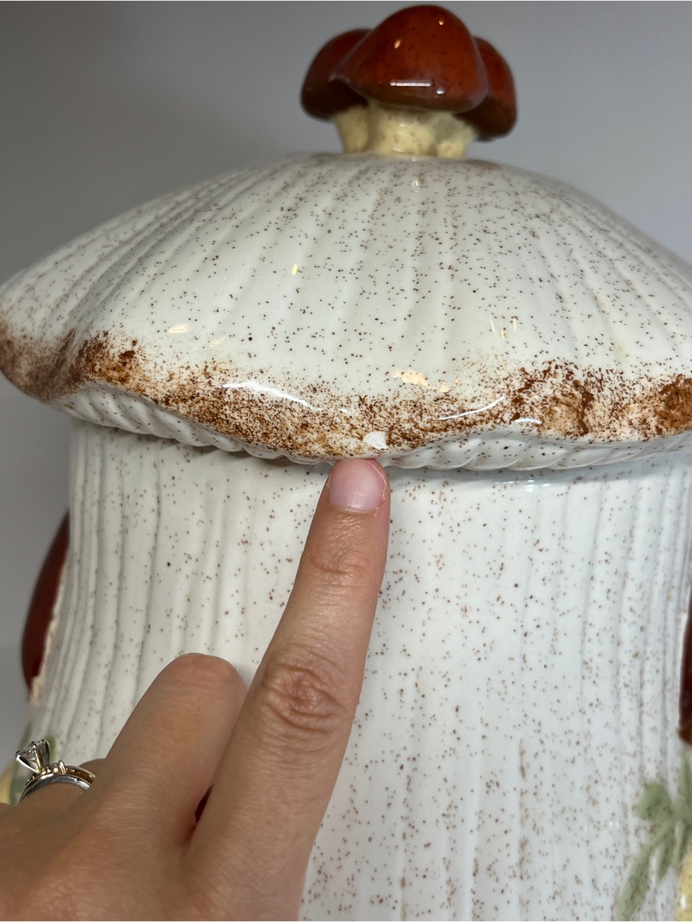 Vintage 1970s MCM Mushroom Canister Set of 2 Arnels Large Cookie Jar Sugar Bowl - Picture 5 of 16
